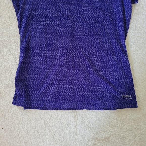 Running Room Lightweight Top - Picture 4 of 6